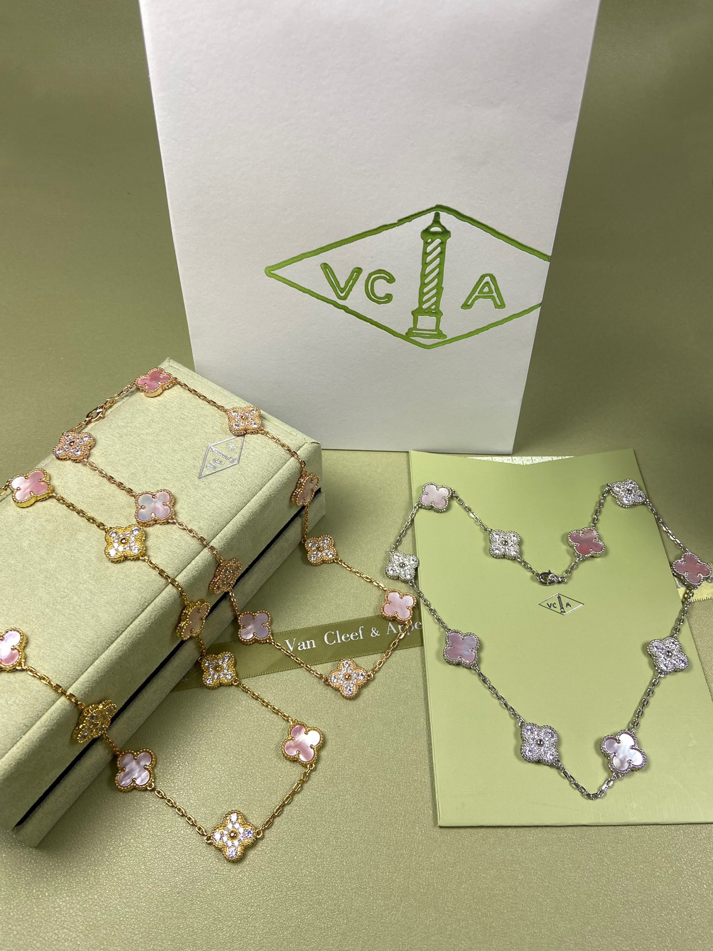 Van Cleef & Arpels Necklace VCA 10-Flower Pink Mother Pearl Necklace White Gold Yellow Gold Rose Gold