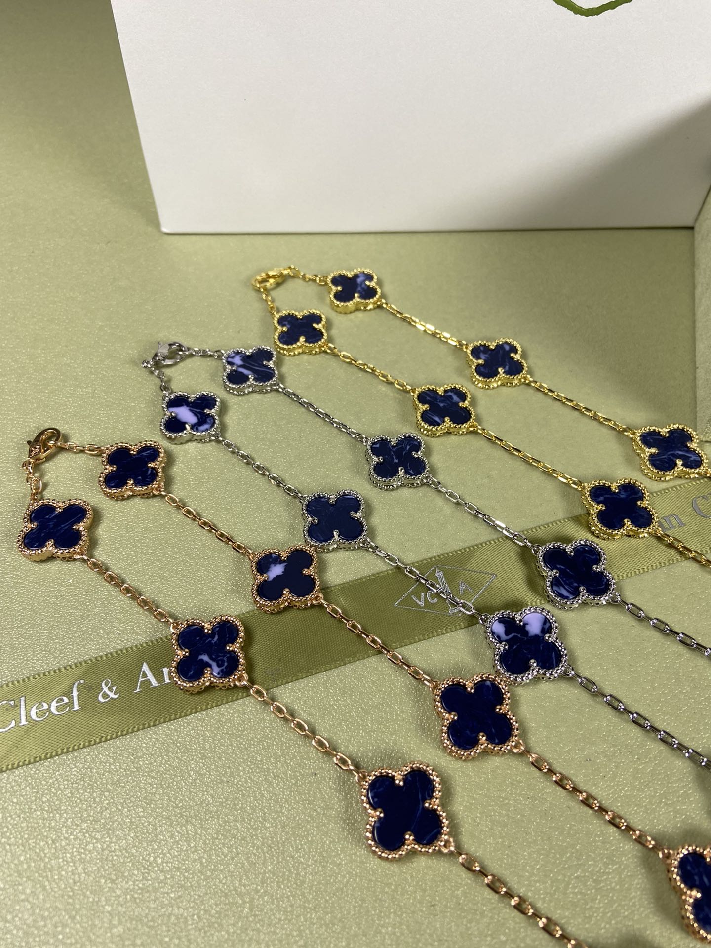 Van Cleef & Arpels Necklace VCA Alhambra 10 Clover Peret Blue  and Diamonds Necklace White Gold, Yellow Gold, Rose Gold