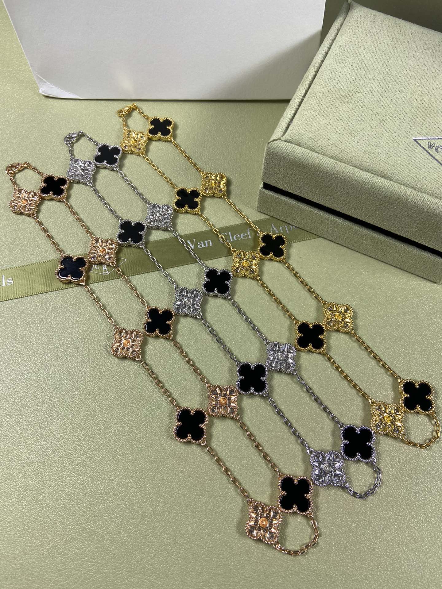 Van Cleef & Arpels 10 Clovers Necklace