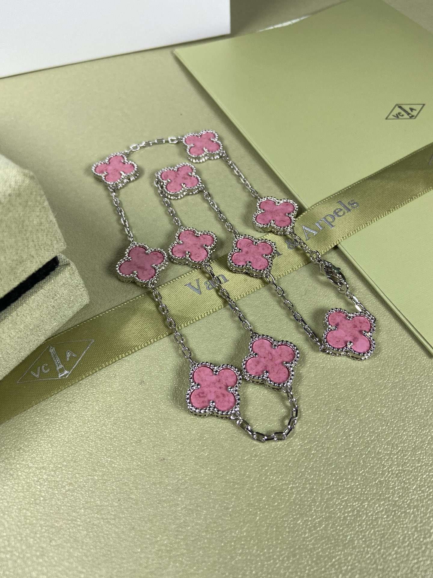 Van Cleef & Arpels Necklace VCA 10-Flower Rose Pink Necklace Platinum, Yellow Gold, Rose Gold
