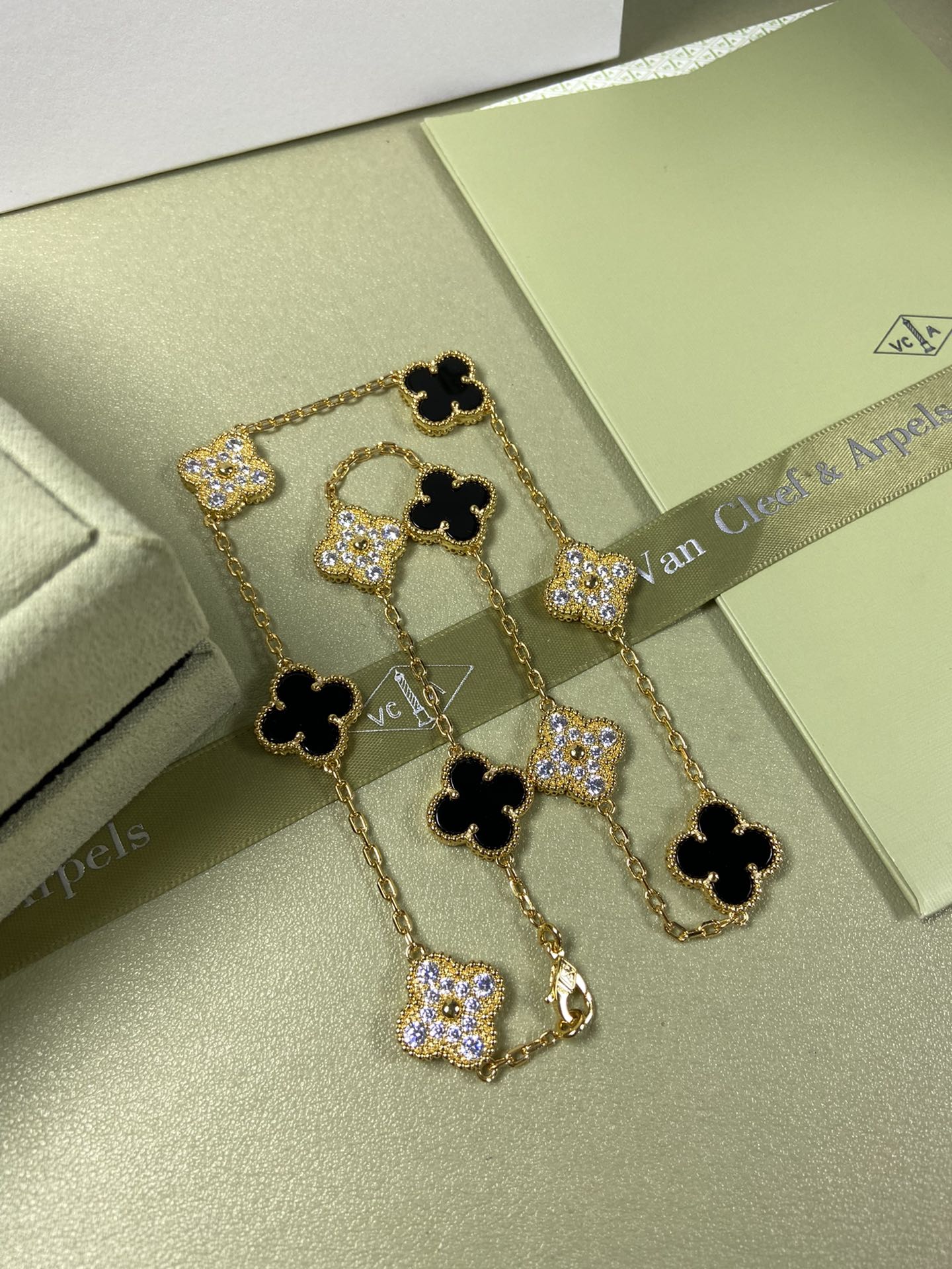 Van Cleef & Arpels 10 Clovers Necklace