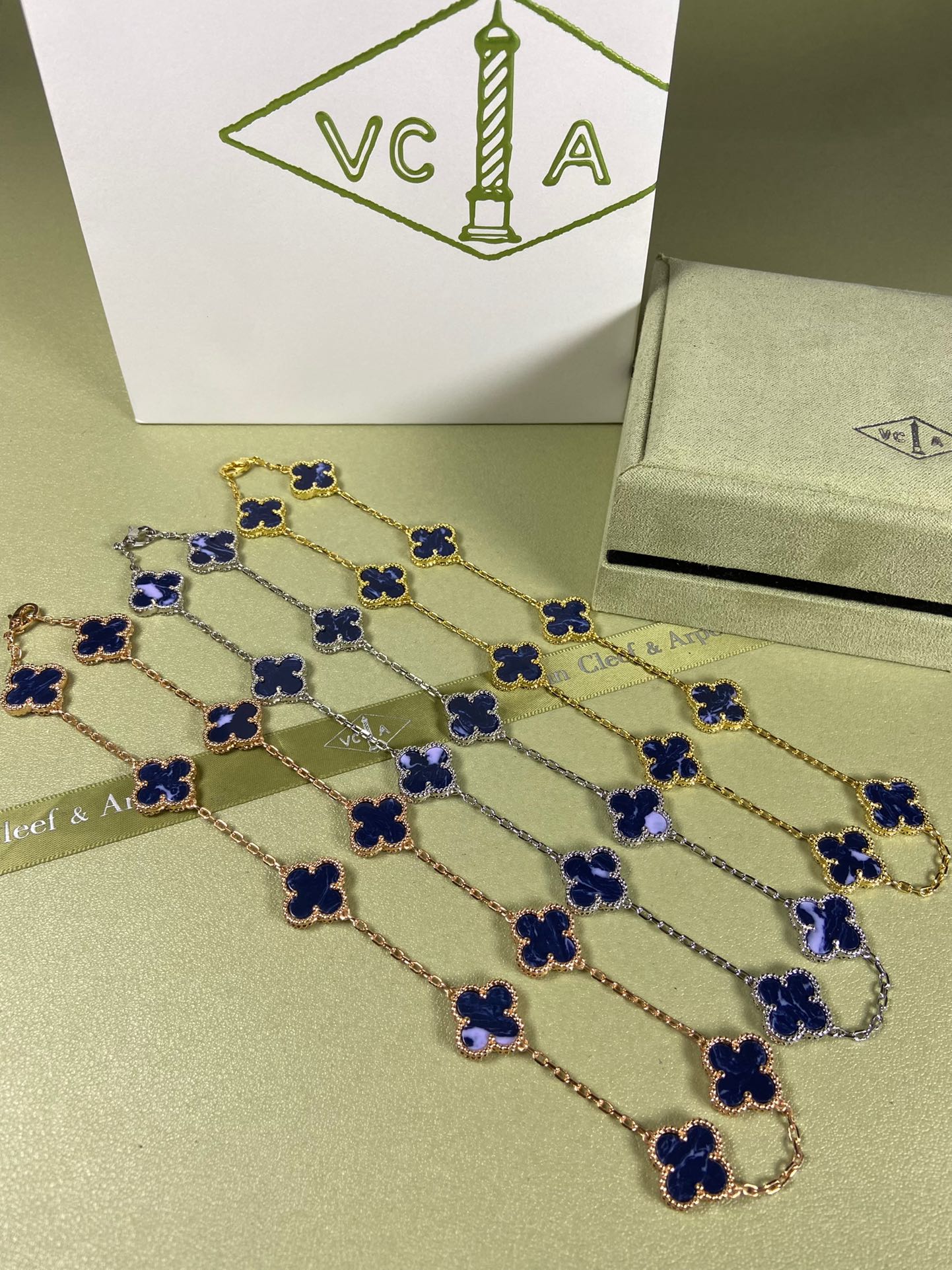 Van Cleef & Arpels Necklace VCA Alhambra 10 Clover Peret Blue  and Diamonds Necklace White Gold, Yellow Gold, Rose Gold