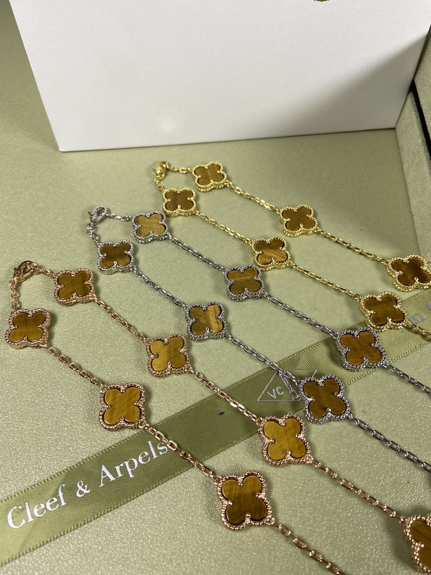 Van Cleef & Arpels 10 Clovers Necklace