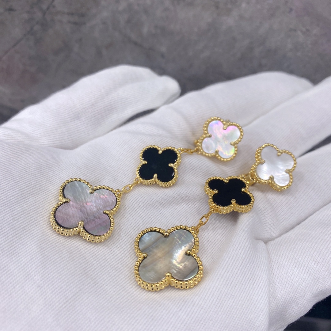 VCA Magic Alhambra 3-pattern Ear Studs Yellow Gold Color, White Mother-of-Pearl + Gray Mother-of-Pearl + Black Mother-of-Pearl