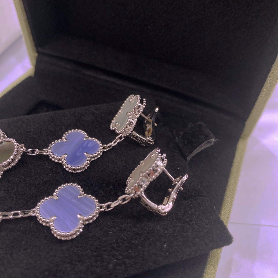 VCA Magic Alhambra Earrings White gold, blue chalcedony, gray mother-of-pearl, mother-of-pearl