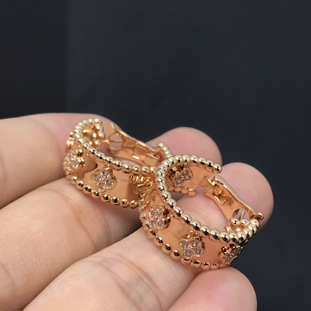 Van Cleef & Arpels Earrings New Kaleidoscope Earrings