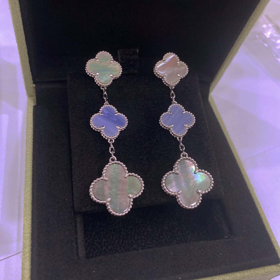 VCA Magic Alhambra Earrings White gold, blue chalcedony, gray mother-of-pearl, mother-of-pearl