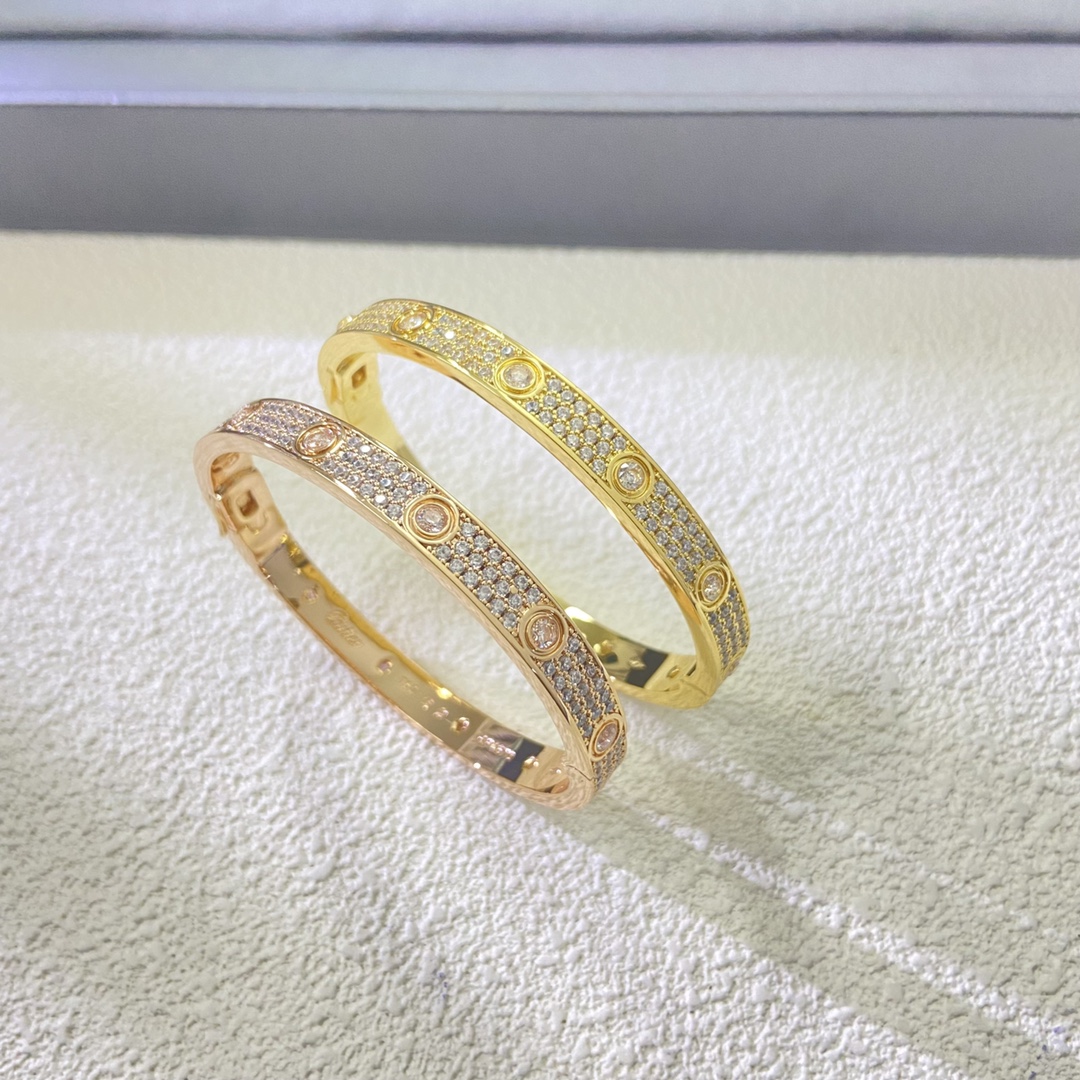 Cartier Bangle Full Diamond Star Main Stone with Triple Row Diamond Clasp Bangle