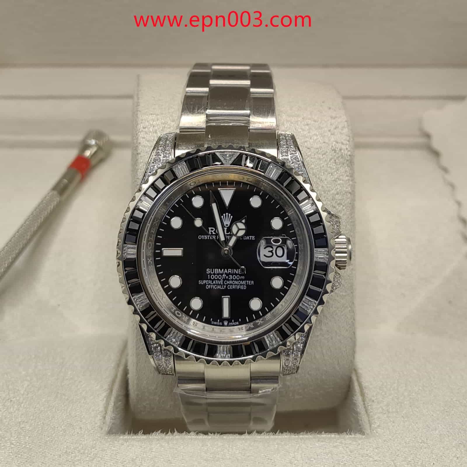 Submariner Date M126610LN 40mm