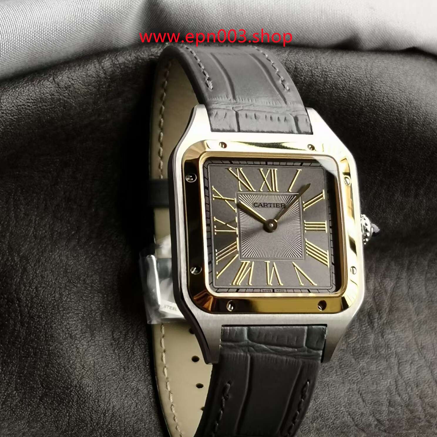 Santos De W2SA0028 43.5 mm x 31.4 mm Men Watch
