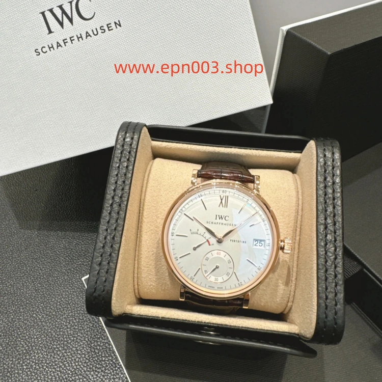 Portofino Hand- Wound Eight Days 45 mm Men Watch