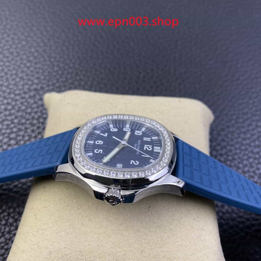 Aquanaut 5067A-022 35.6 mm Women Watch