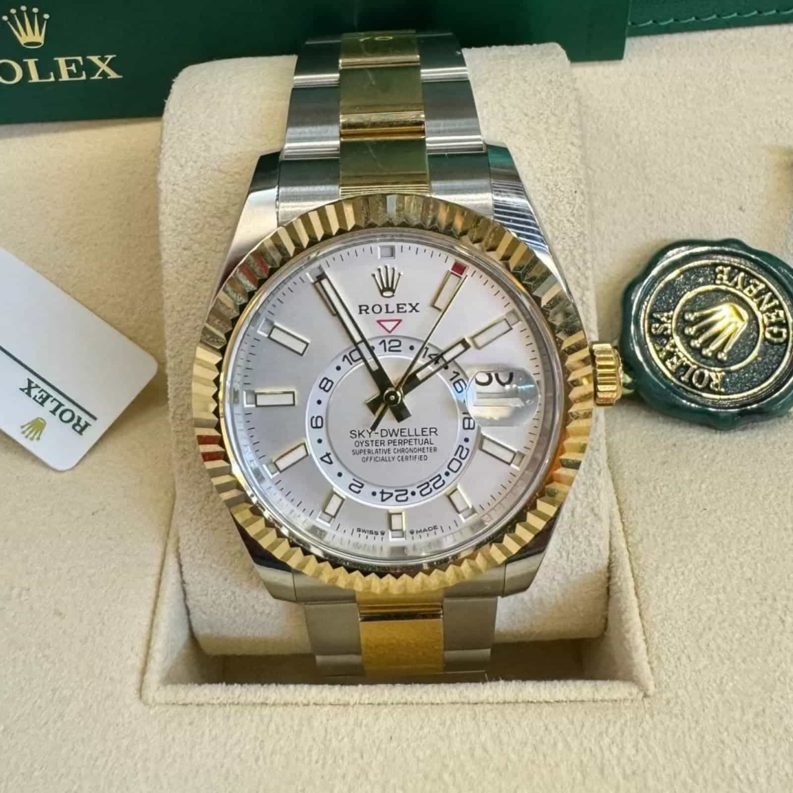Sky-Dweller M336933-0005 42mm