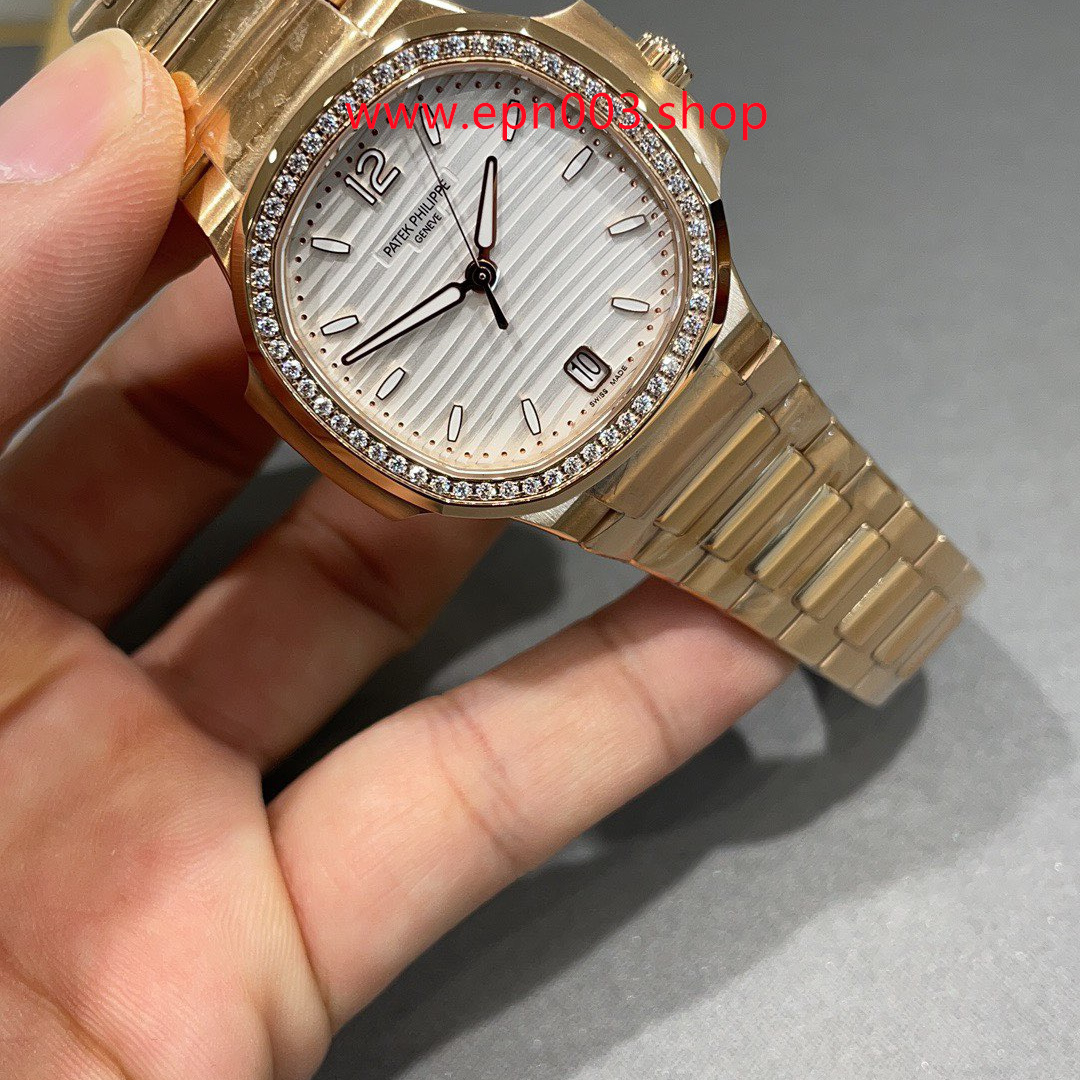 Nautilus 7118/1200R-001 35.2mm Ladies Watch