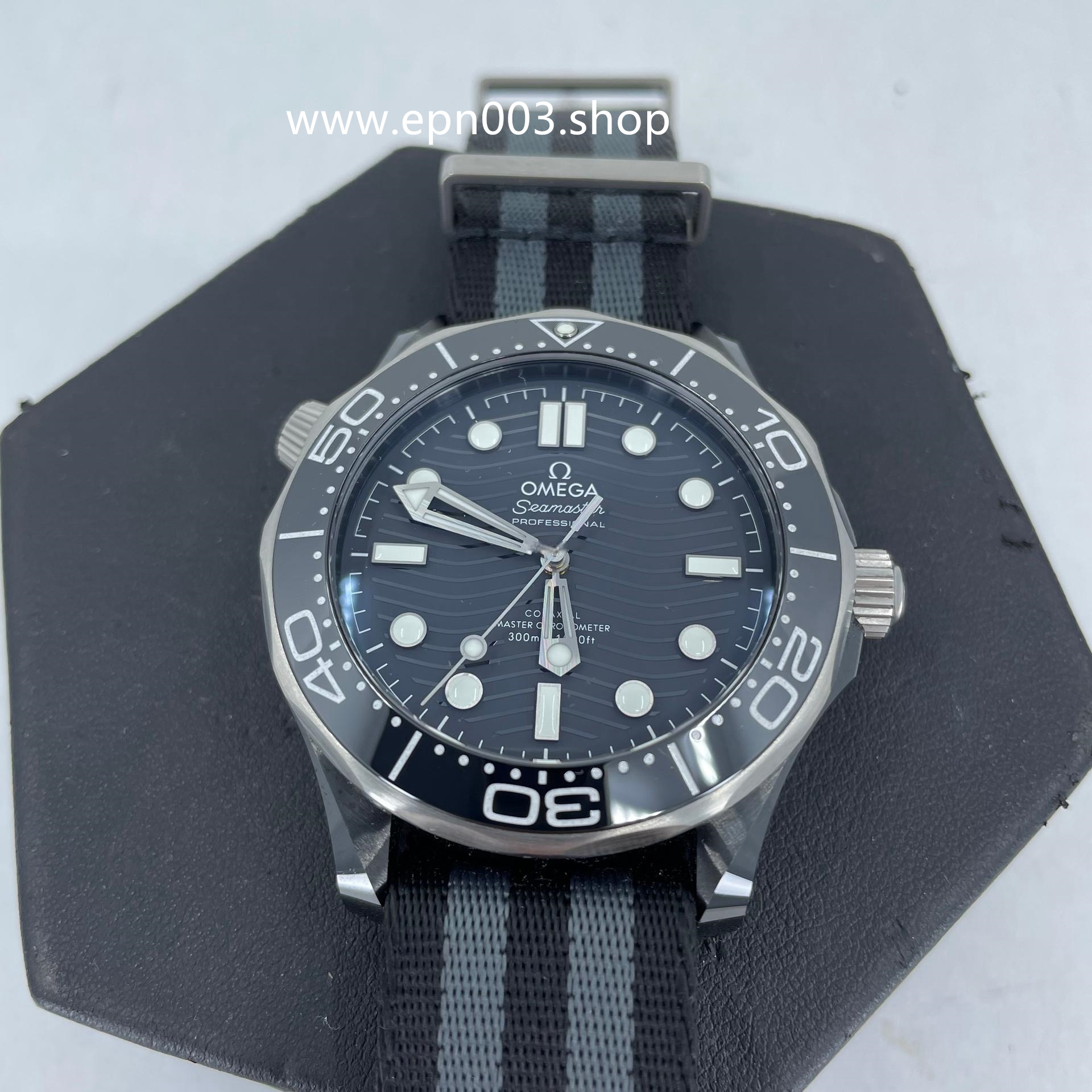 Seamaster Diver 300m 43.5mm Black Ceramic On Nato Strap - Mens Watch