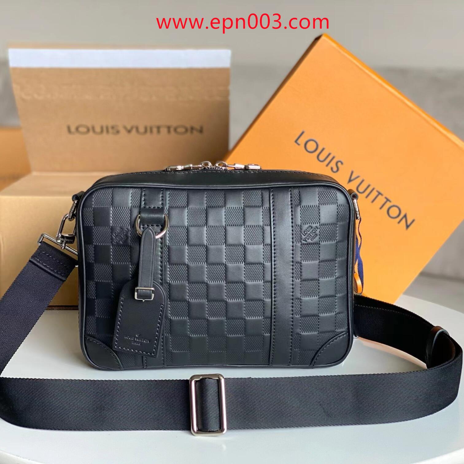 Damier Signature Sirius Messenger N45286