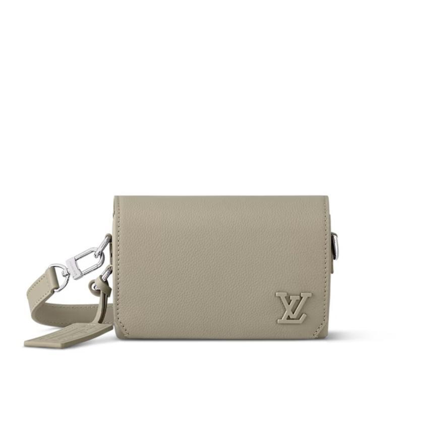 Leather Bags Selection Fastline Wearable Wallet M82281