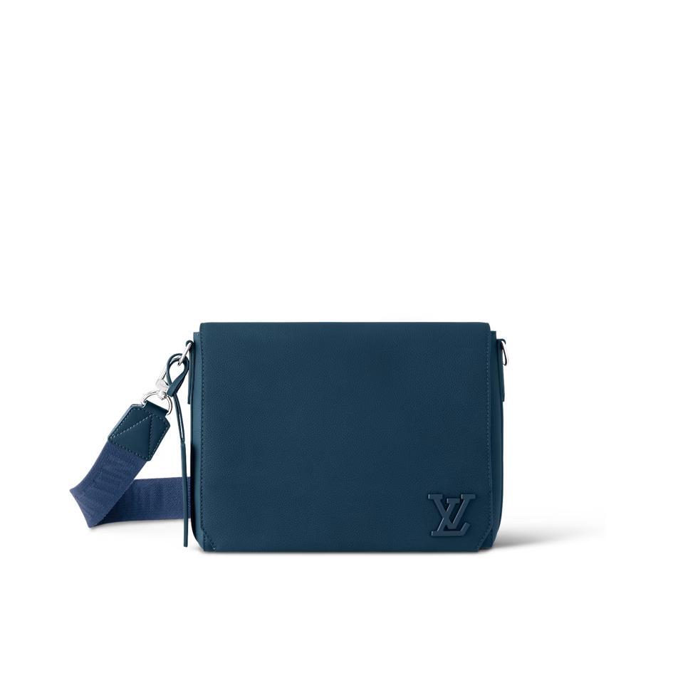 Crossbody Bags Takeoff Messenger M23709