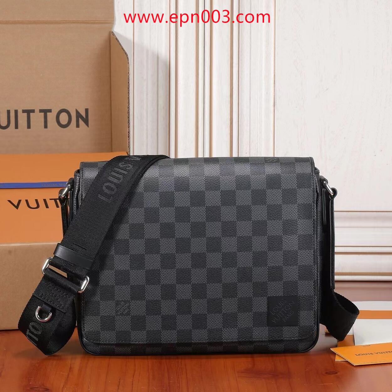 Damier Signature District PM N42710