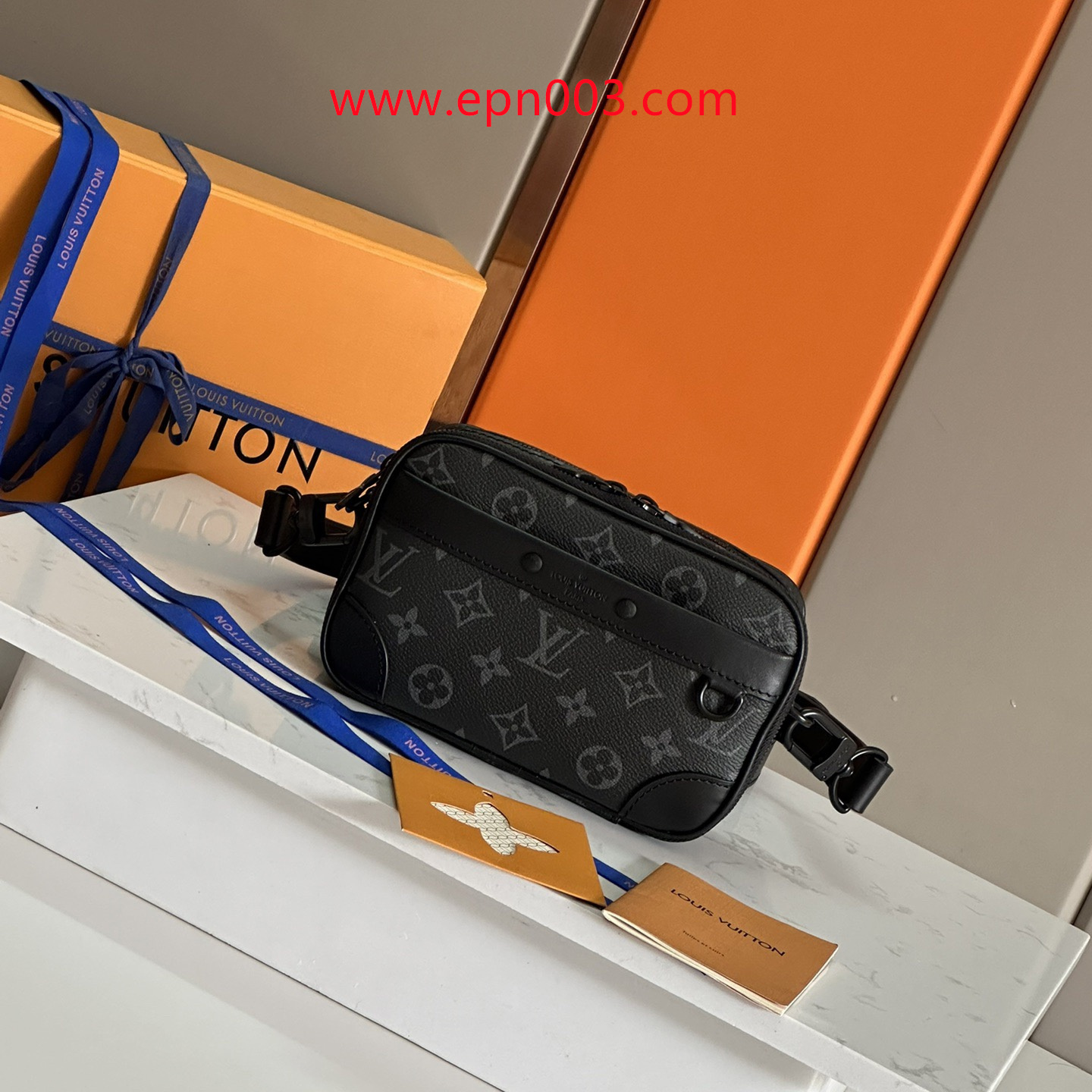 Small Bags and Bumbags Alpha Wearable Wallet M82544