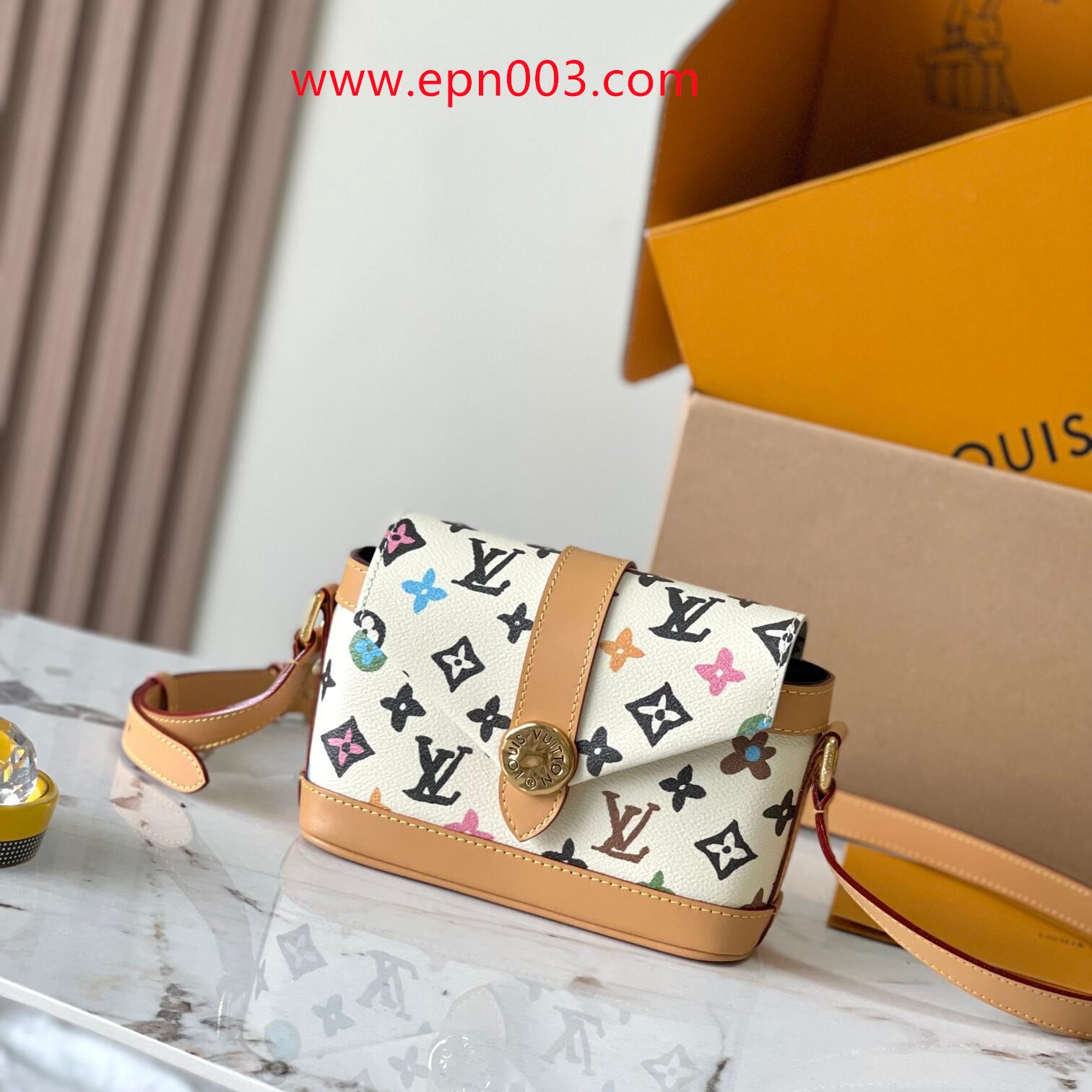 Crossbody Bags Envelope Wearable Wallet M83346