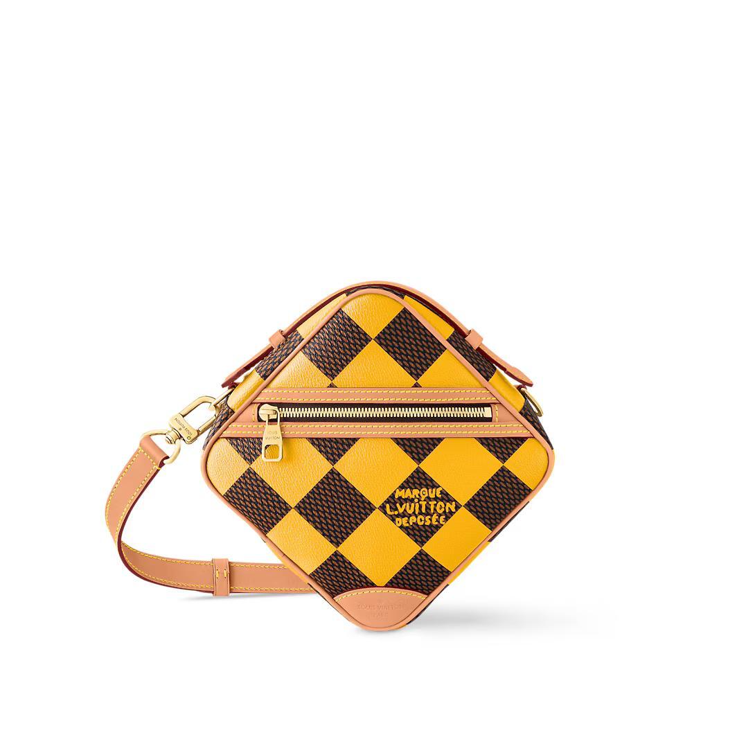 Crossbody Bags Chess Messenge N40562