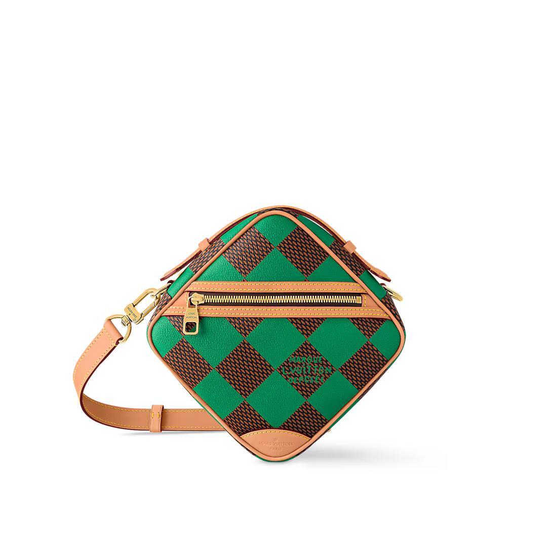 Crossbody Bags Chess Messenger N40563