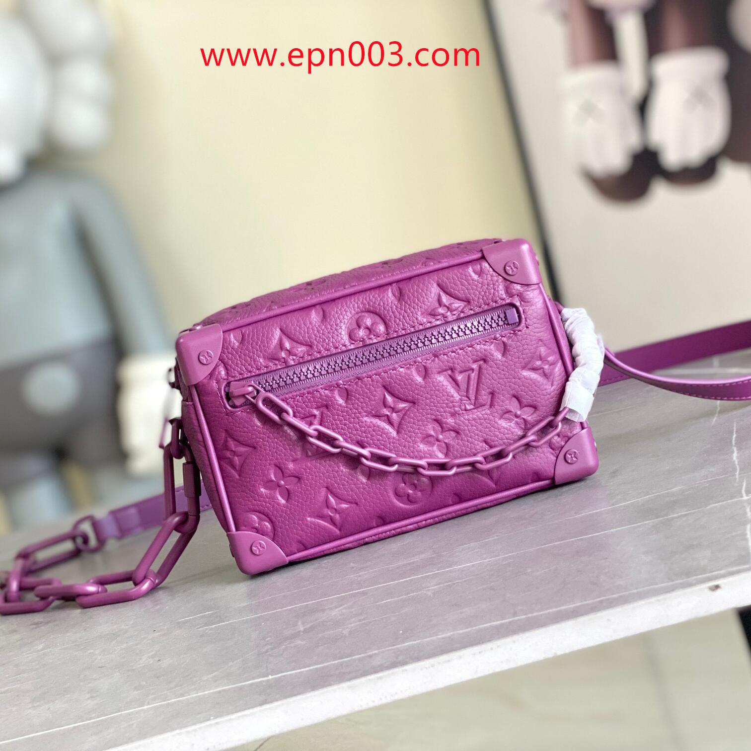 Crossbody Bags Mini Soft Trunk M24224