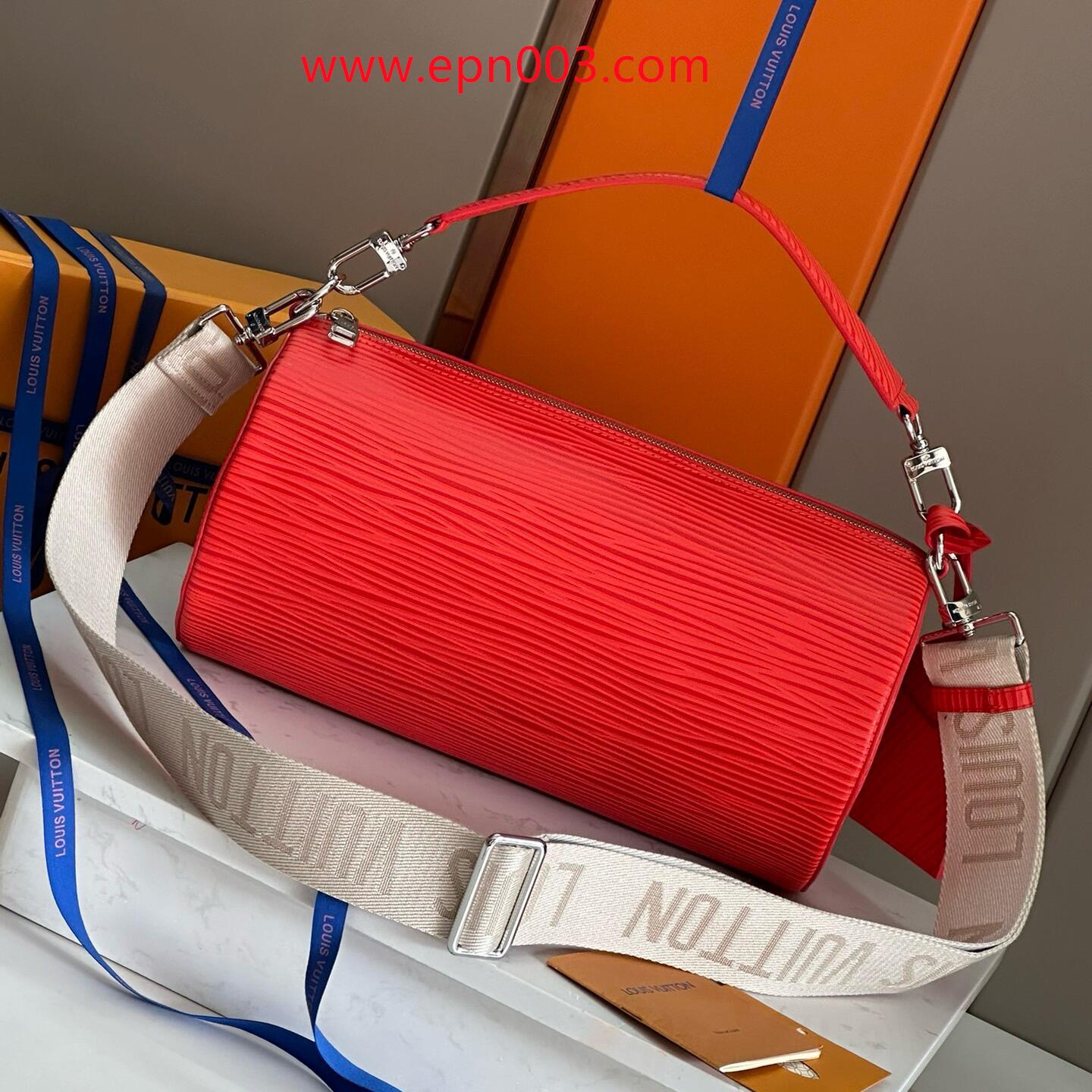 Leather Bags Selection Soft Polochon MM M23719