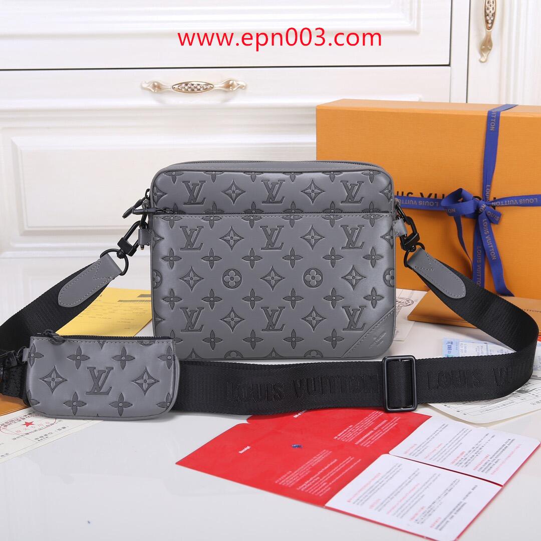 Crossbody Bags Trio Messenger M46603