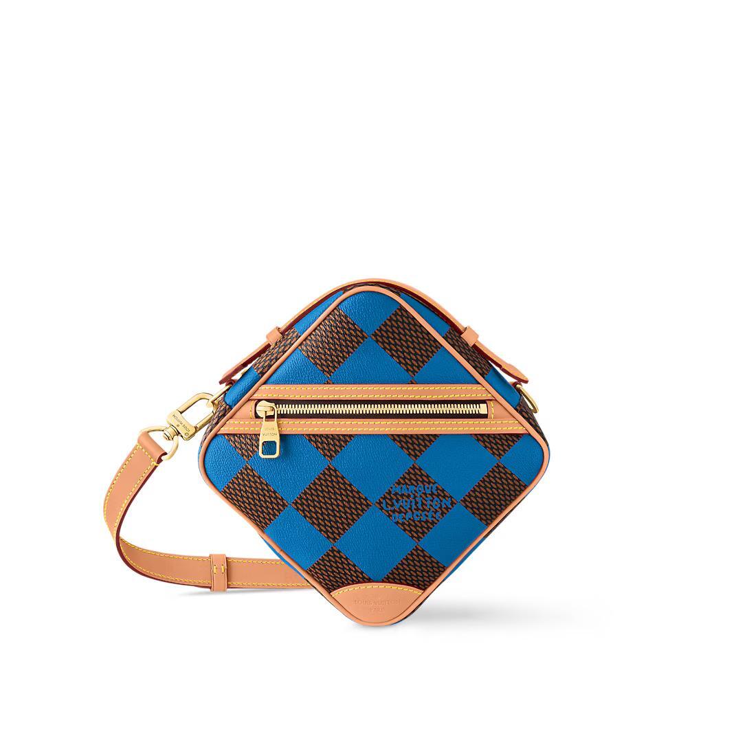 Crossbody Bags Chess Messenger N40547