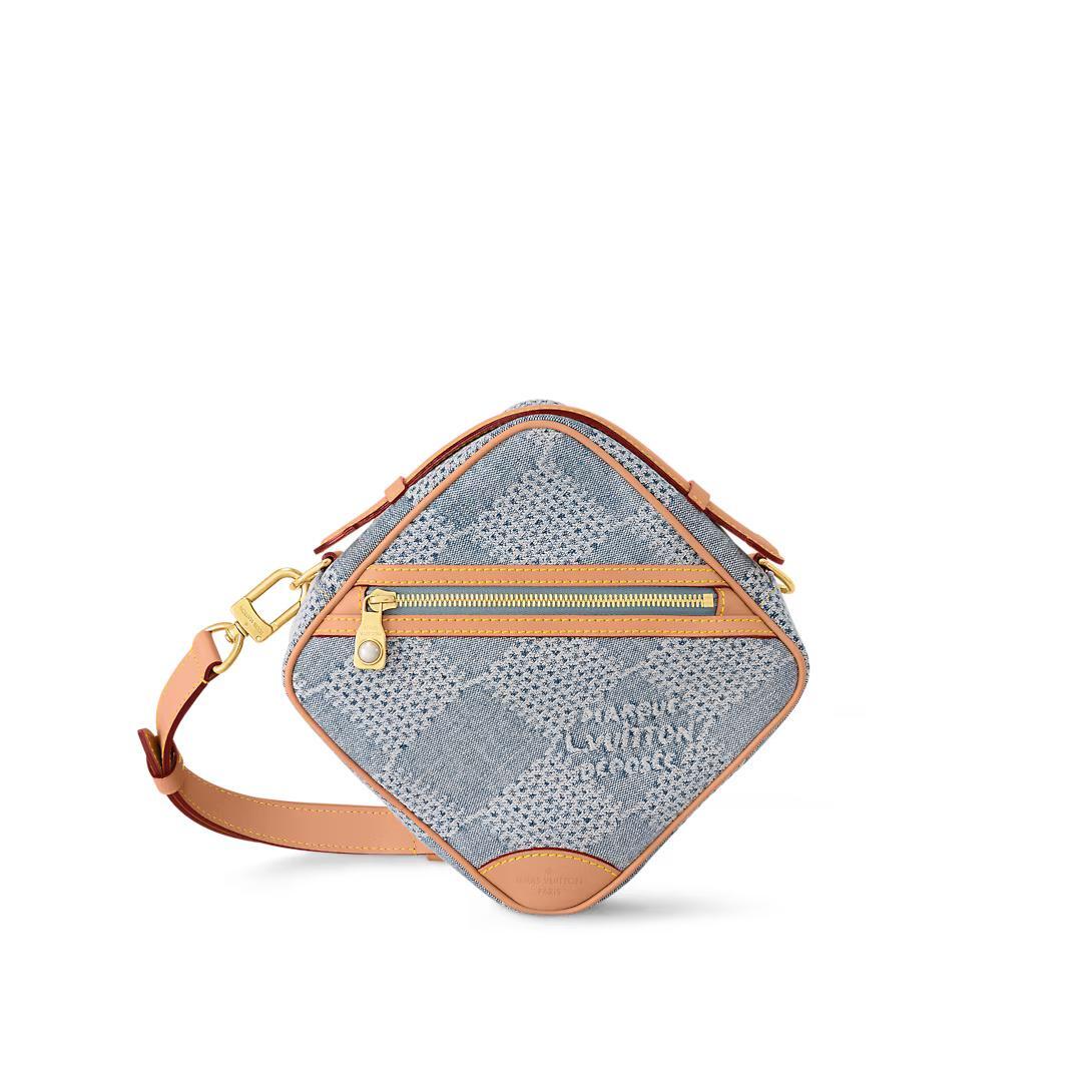 Small Bags and Bumbags Chess Messenger N40706
