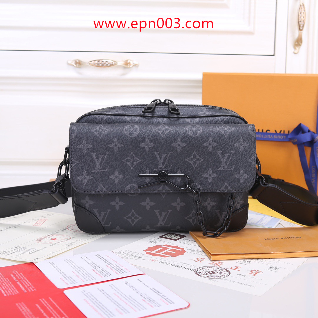 Crossbody Bags Steamer Messenger M46795