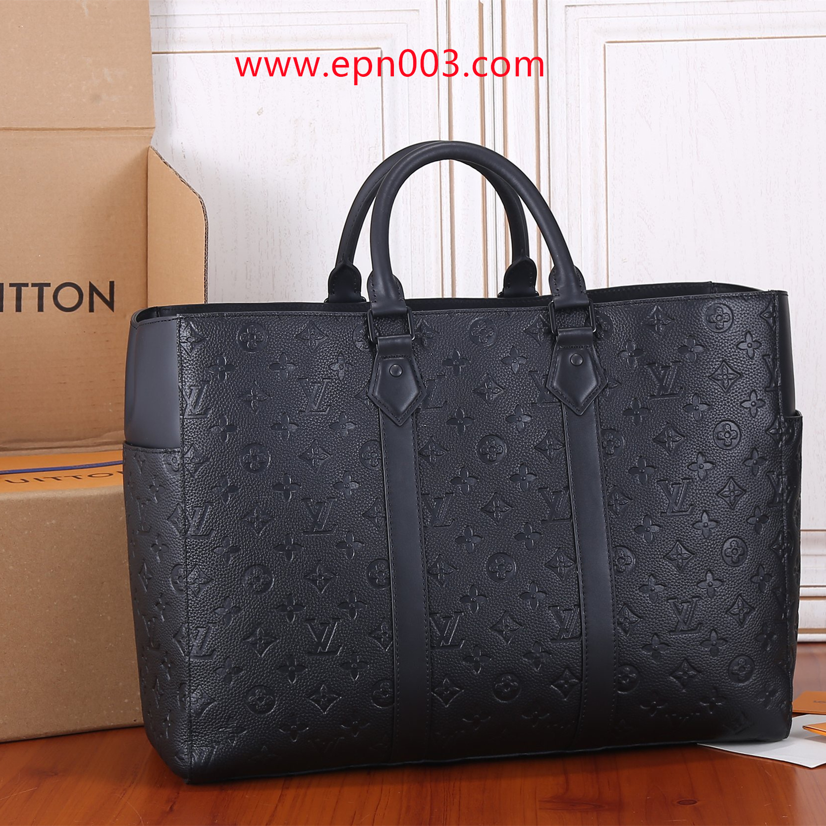 Crossbody Bags Sac Plat 24H M21865