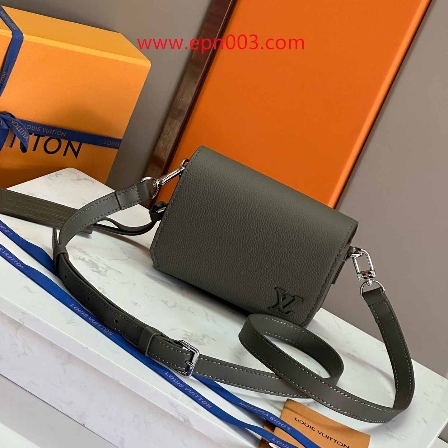 Small Bags and Bumbags Fastline Wearable Wallet M82086