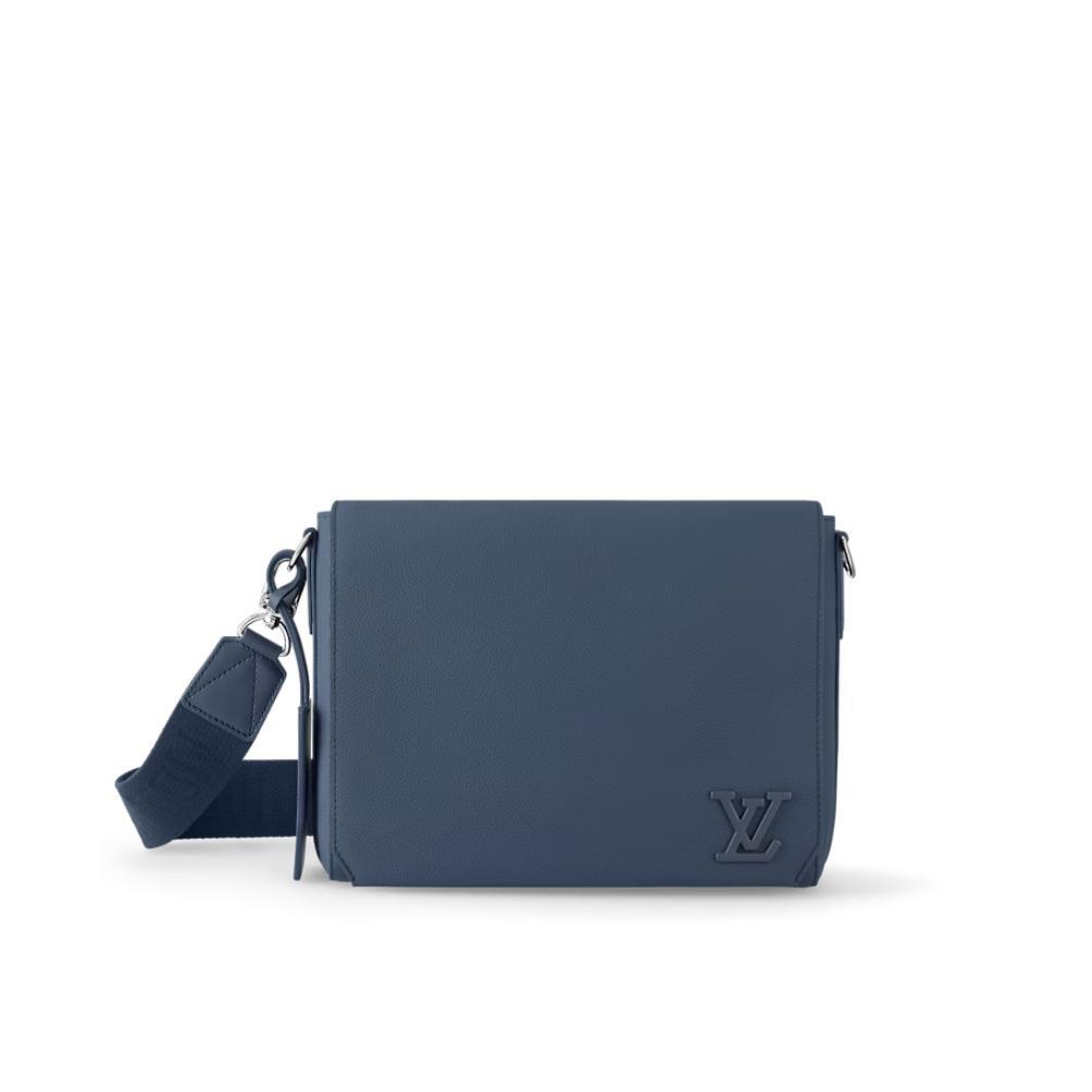 Crossbody Bags Takeoff Messenger M21363