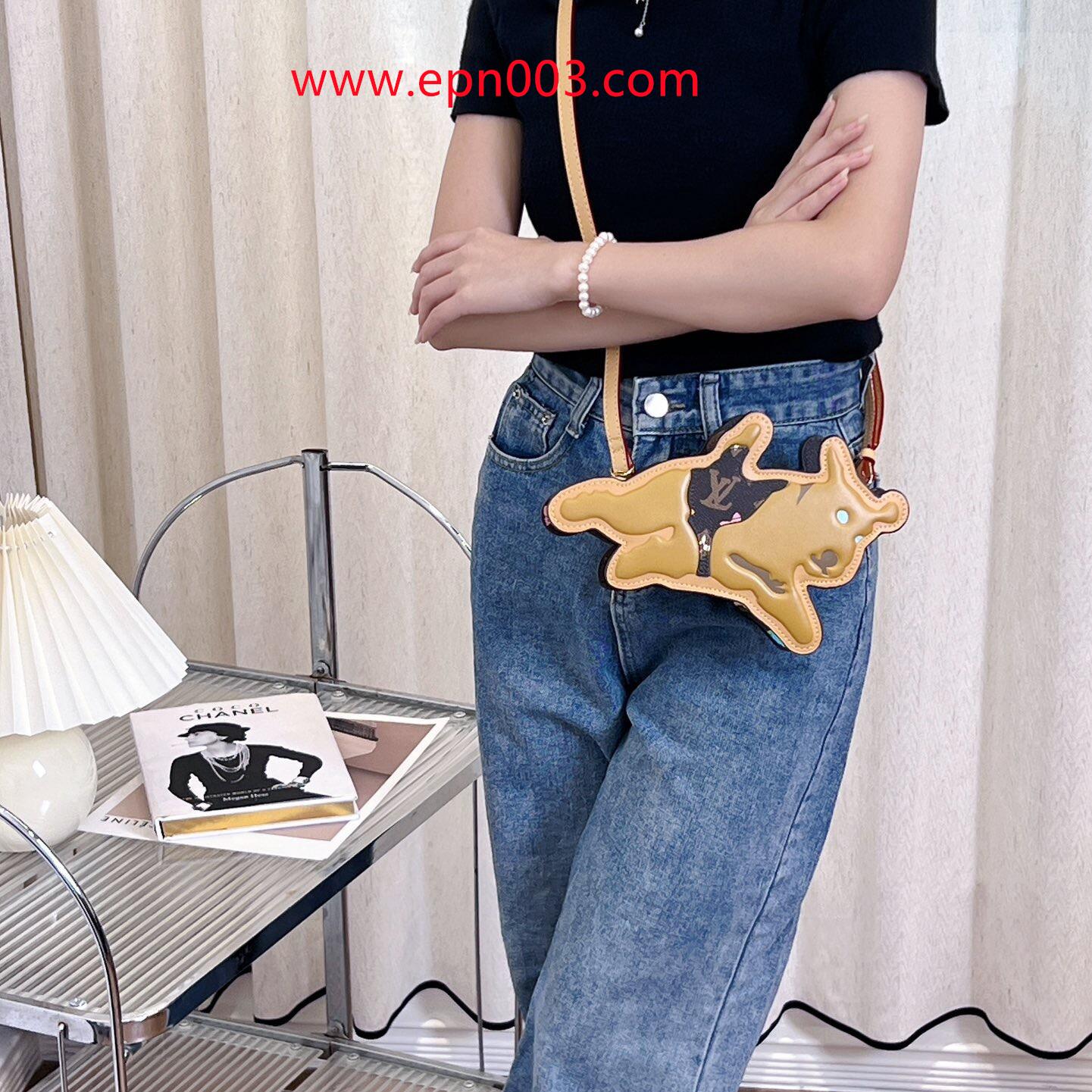 Crossbody Bags Dog On Strap M83342