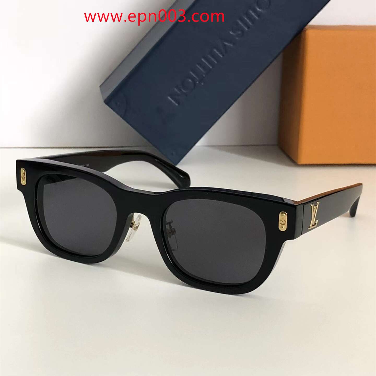 Confidence Square Round Sunglasses Z2126U
