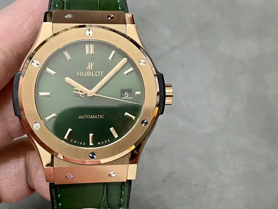 Classic Fusion Collection 542.OX.8980.LR 42mm