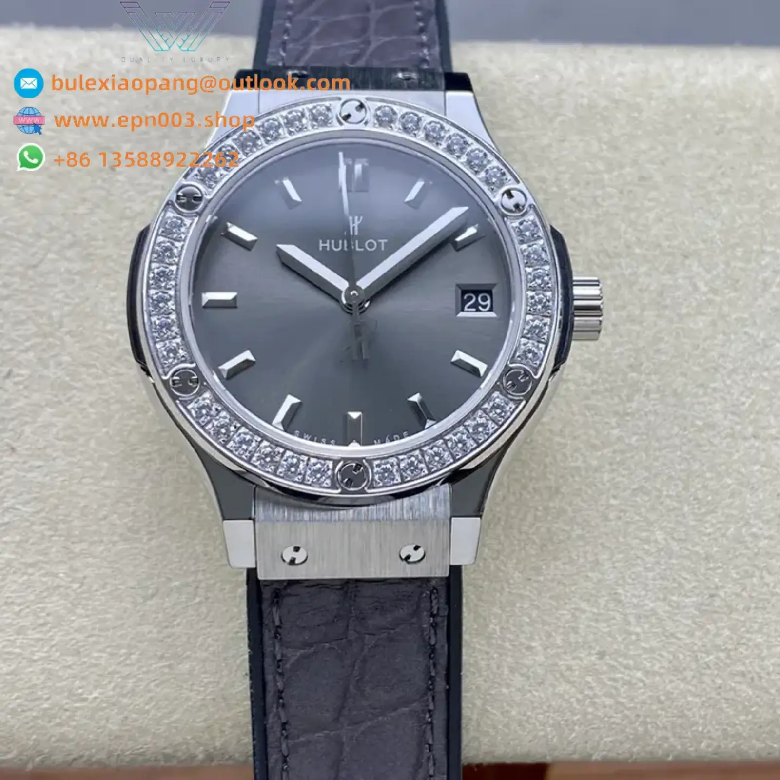 Classic Fusion Collection 581.NX.7071.LR.1104 Grey Lady Replica Watch 33mm