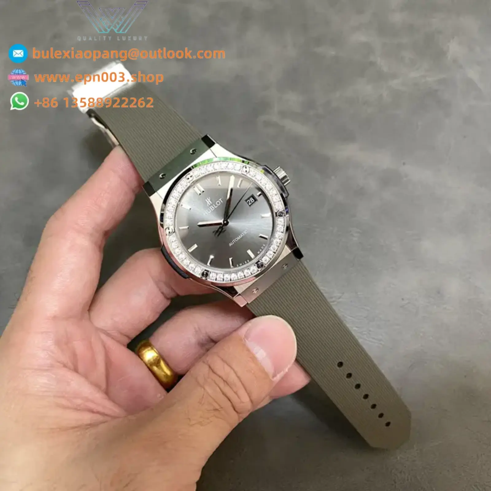 Classic Fusion Collection Grey Dial 42mm Mens Replica Watch