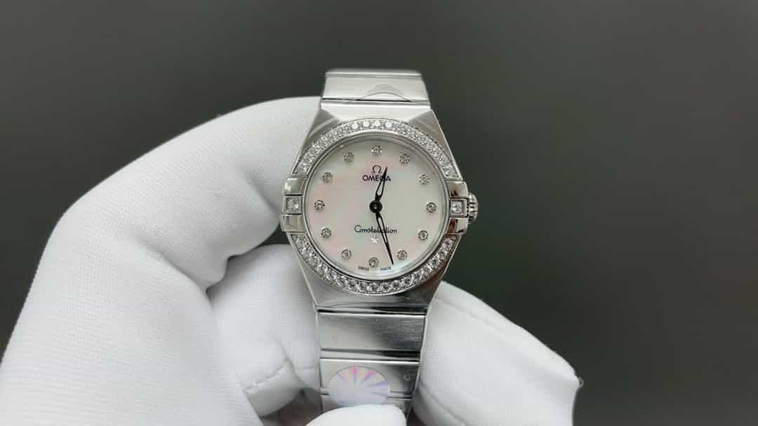 Constellation Quartz 28mm Ladies Watch-P17331573