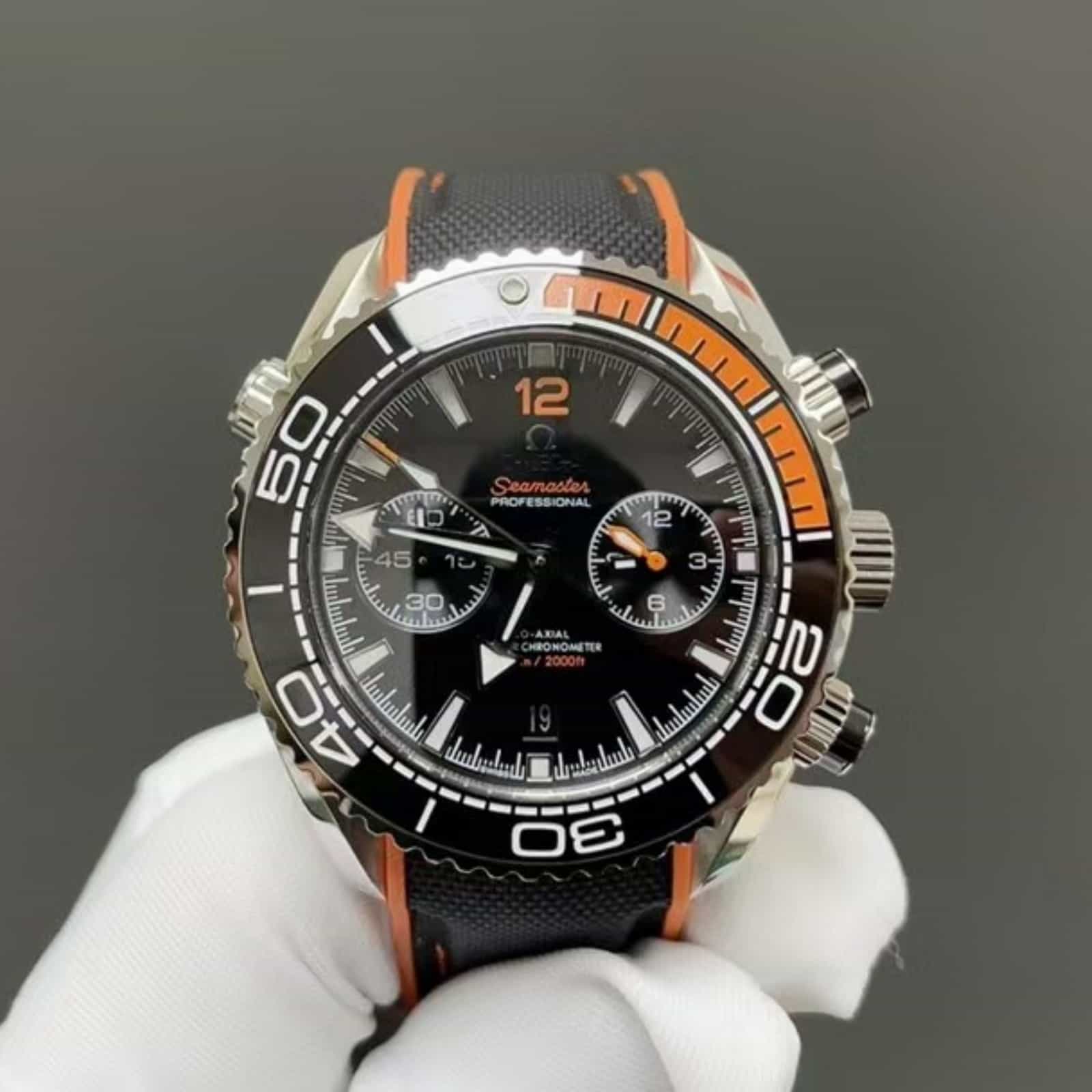 Seamaster Planet Ocean 600M 45.5mm-Steel On Rubber Strap - Mens Watch