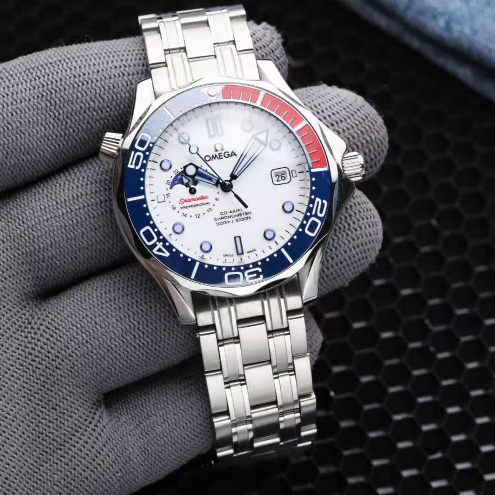 Seamaster Diver 300M with Unique Nine-Character Position Moon Phase Display 41mm - Men's Watch
