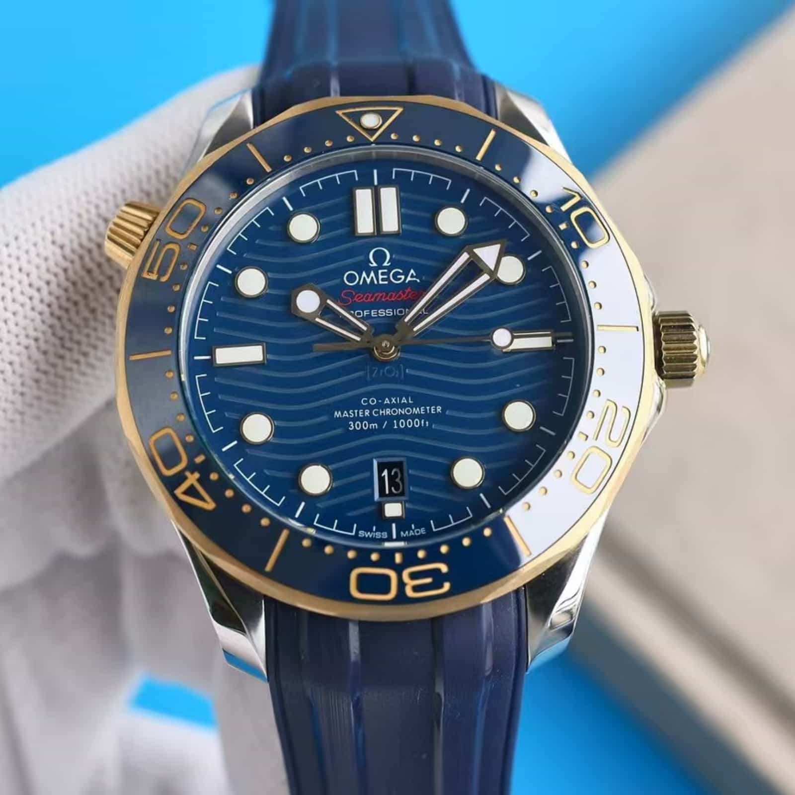 Seamaster Diver 300M 42mm-Steel - Yellow Gold On Rubber Strap - Mens Watch