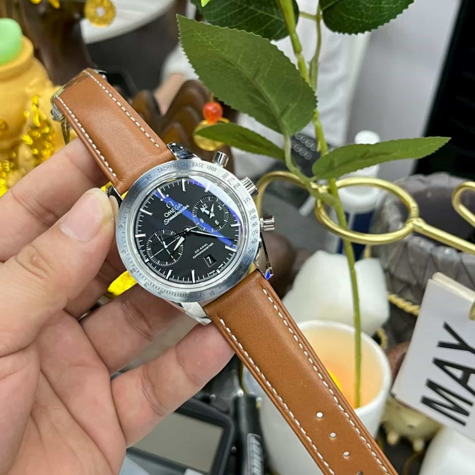 Speedmaster Heritage Models Speedmaster 57 40.5mm-Steel On Leather Strap