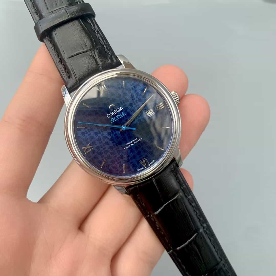 De Ville Prestige 39.5mm Steel On Leather Strap