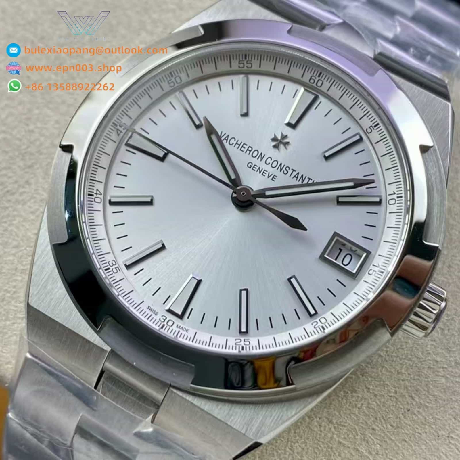 Overseas Self-winding 4520V/210A-B126 41 mm Steel - Men Watch
