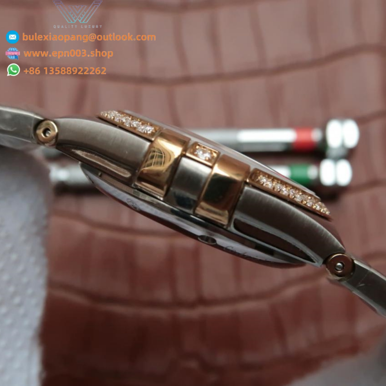 Constellation  steel ‑ red gold on steel ‑ gold central bar 35mm Women Watch