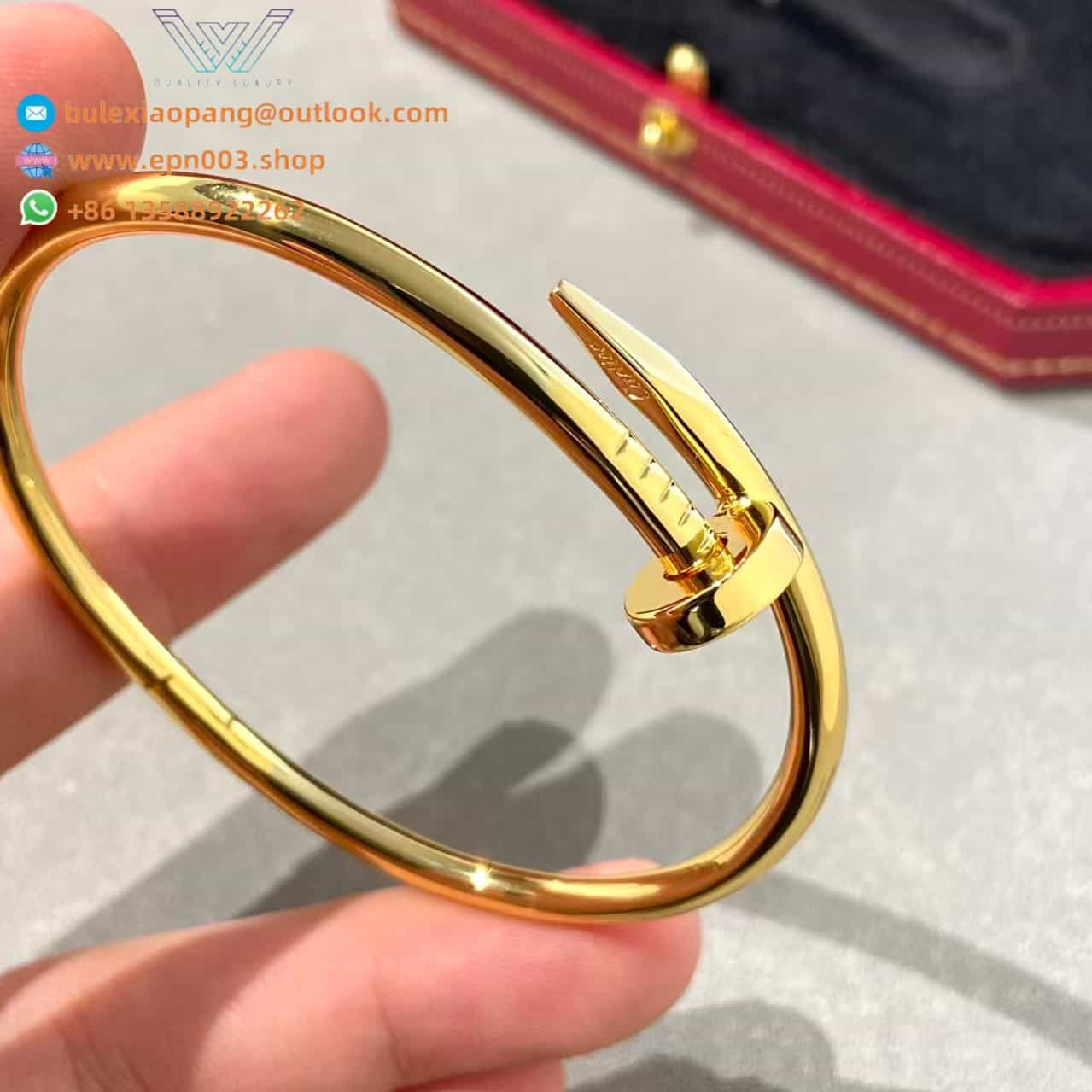 Juste Un Clou Bracelet, Classic Model B6048217 - Gold